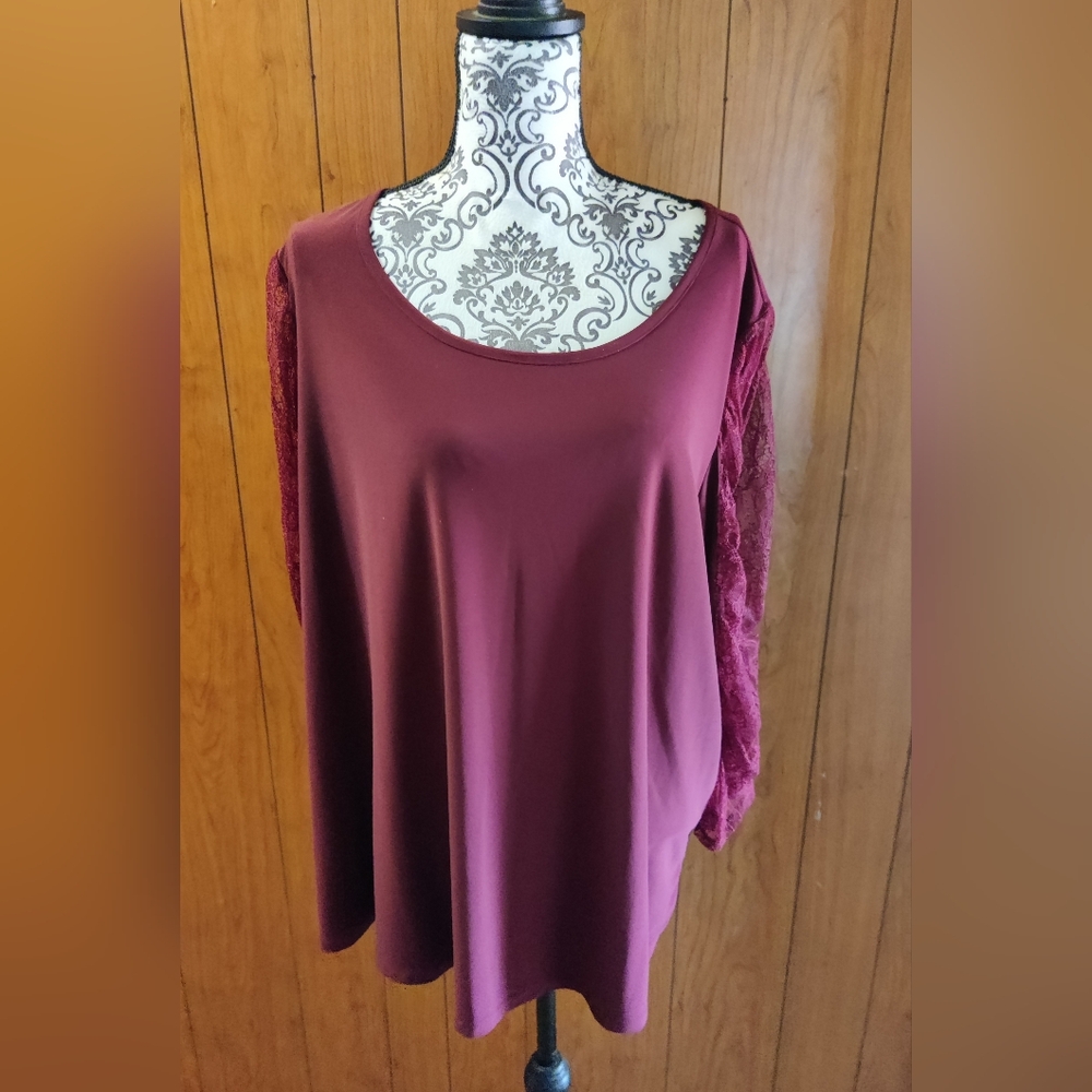 C Burgundy Lace-Sleeve Long Sleeve Scoop Neck Top